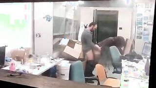 Coppia italiana porca beccata s scopare in ufficio