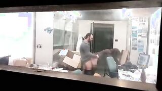 Coppia italiana porca beccata s scopare in ufficio