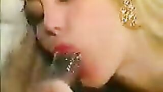 Moana Pozzi spompina grosso cazzo nero