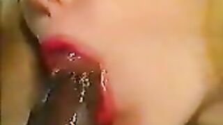 Moana Pozzi spompina grosso cazzo nero