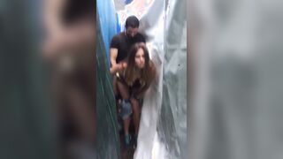 Beccati a scopare all'aperto