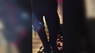 Zoccolette fiche in discoteca