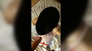 Pompino slave italiana con mani legate