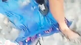 DAI SUCCHIA I LORO CAZZI TROIA....MA C'E' GENTE AMORE