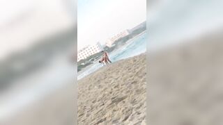 Beccano coppia scopare in spiaggia