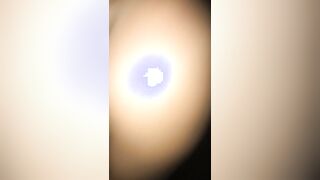 Biondina italiana con belle tette cavalca il cazzo