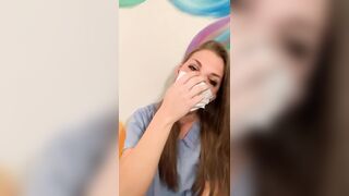 Sosteniamo le infermiere