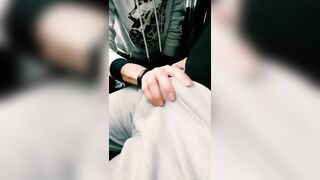 Emanuela mi fa un pompino in macchina