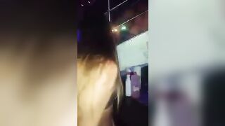 Slinguata lesbo in discoteca Serena Rinaldi