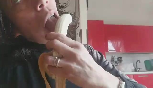 Ho voglia di succhiarti il cazzo