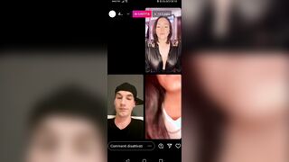Diretta Instagram - A 15 mila le mie amiche escono le tette