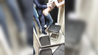 Scopata in camerino con fidanzata troia italiana