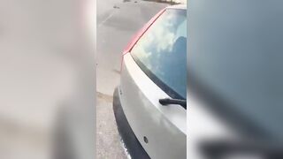 Coppia italiana matura beccata a scopare in un parcheggio