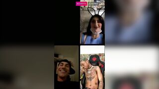 Festeggio in piazza Duomo con scritto Forza Inter sulle tette