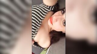 Alettedipolloveg esce le tette su Periscope