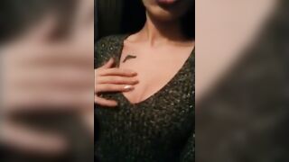 Eva si tocca le tette live su Periscope