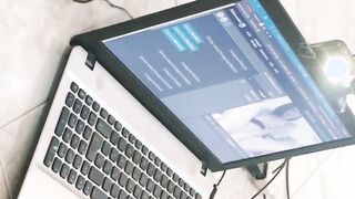 Vieni qui e scopami come una troia