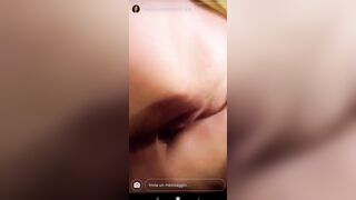 Veronica si masturba su WHatsapp