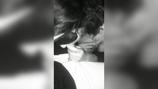 Bocchino amatoriale fidanzata italiana bendata