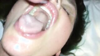 Sborrami in bocca voglio la sborra