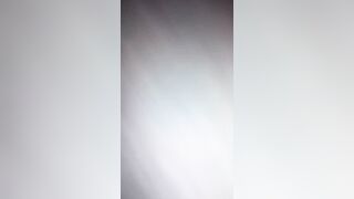 Porca italiana si masturba e riprende col cellulare