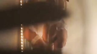 Veronica Rinaldi in intimo bianco