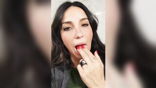 Morbida tettona italiana