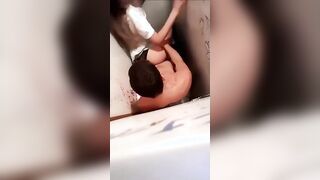 IL VIDEO NO... Scopando tipa nel bagno della discoteca