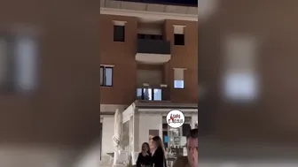 Video porno coppia esibizionista foggia Gratis su Itpornit