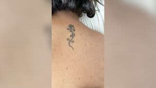 Moglie romana chiavata a pecorina POV