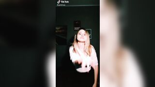 Goldiva TikTok TETTE ENORMI