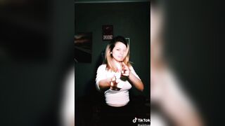 Goldiva TikTok TETTE ENORMI