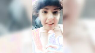 Martina fa la porca in macchina su C4 - Show in pubblico italiana porca