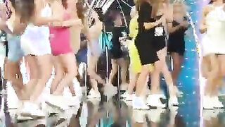 Riscaldamento a Miss Europe Continental 2022