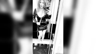 Sonia Grey balletto con tettone in movimento