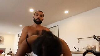 La domestica si fa scopare come una troia e ingoia la sborra calda