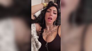 Miss Waldorf BELLA ITALIANA TATUATA