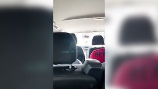 Non riesco a contenermi in autobus e faccio la maiala