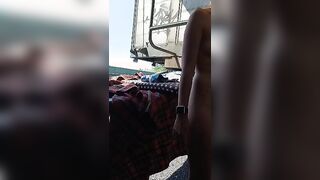 Avete rosso il cazzo SONO IN STRADA E STO TROMBANDO CHE C'E' DA CAPIRE?