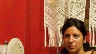 Bocchino rapido della mia cognata troia