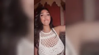 Naomi De Crescenzo OF video porno su ItPornIt