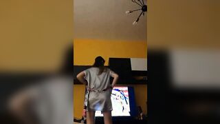 Milf romana a casa sola