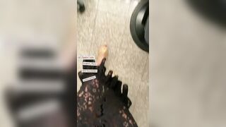 Ilary Blasi outfit in Tv Isola dei Famosi