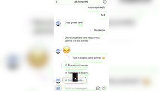 Alice si masturba per il fidanzato al cellulare