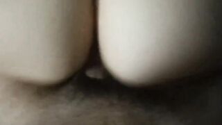 Fidanzata cowgirl mi cavalca il cazzo e mi fa impazzire