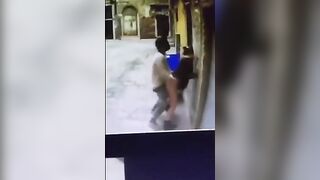 Beccati a scopare per strada al Carnevale di Venezia