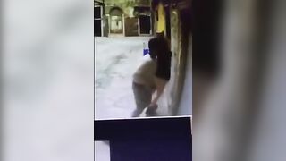 Beccati a scopare per strada al Carnevale di Venezia