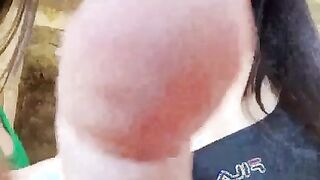 Ragazzi qua la situazione degenera gli sta diventando il cazzo duro