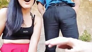 Ragazzi qua la situazione degenera gli sta diventando il cazzo duro