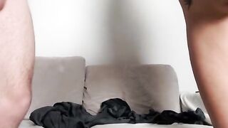 Giulia V2001 scopata forte a pecorina e sborrata in faccia